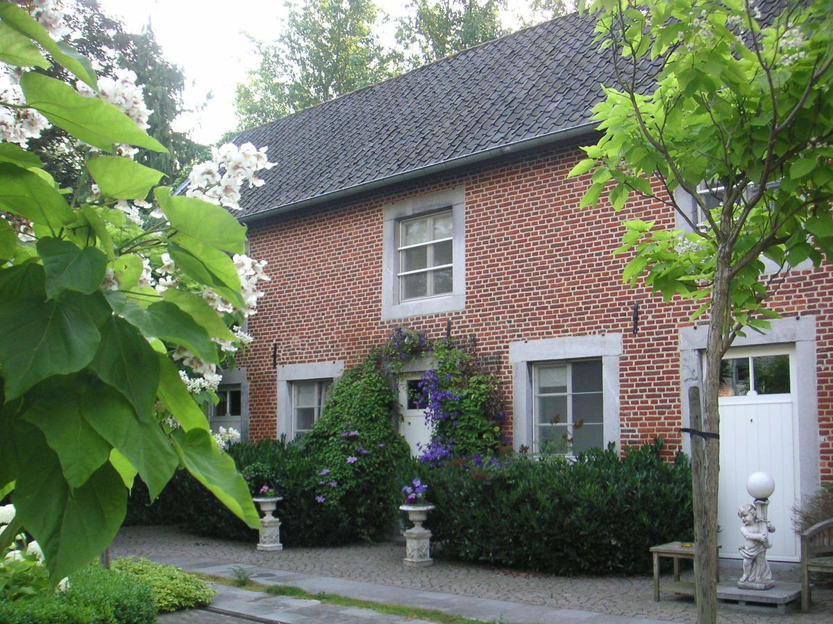 Vakantie Huizen De Heerlijkheid Satenbergh Vila Heers Exterior foto